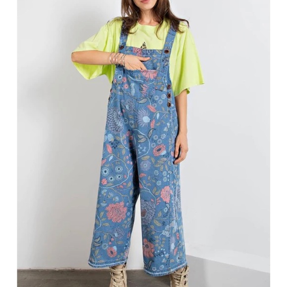 easel Denim - NWT Easel Washed Denim Flower Print Vintage Washed Overalls Size Small